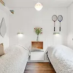 Сasa de vacaciones Yngvy - 1-3km From The Sea By Interhome *