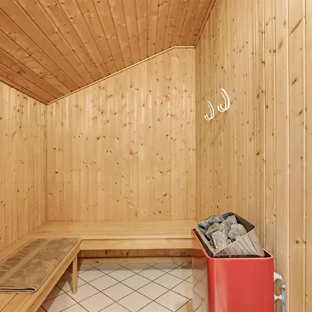 Yngvy - 1-3km From The Sea By Interhome *