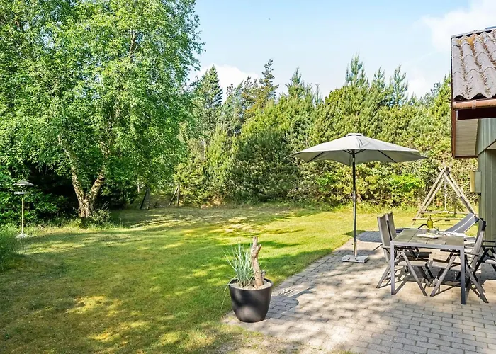 Yngvy - 1-3km From The Sea By Interhome Feriehus